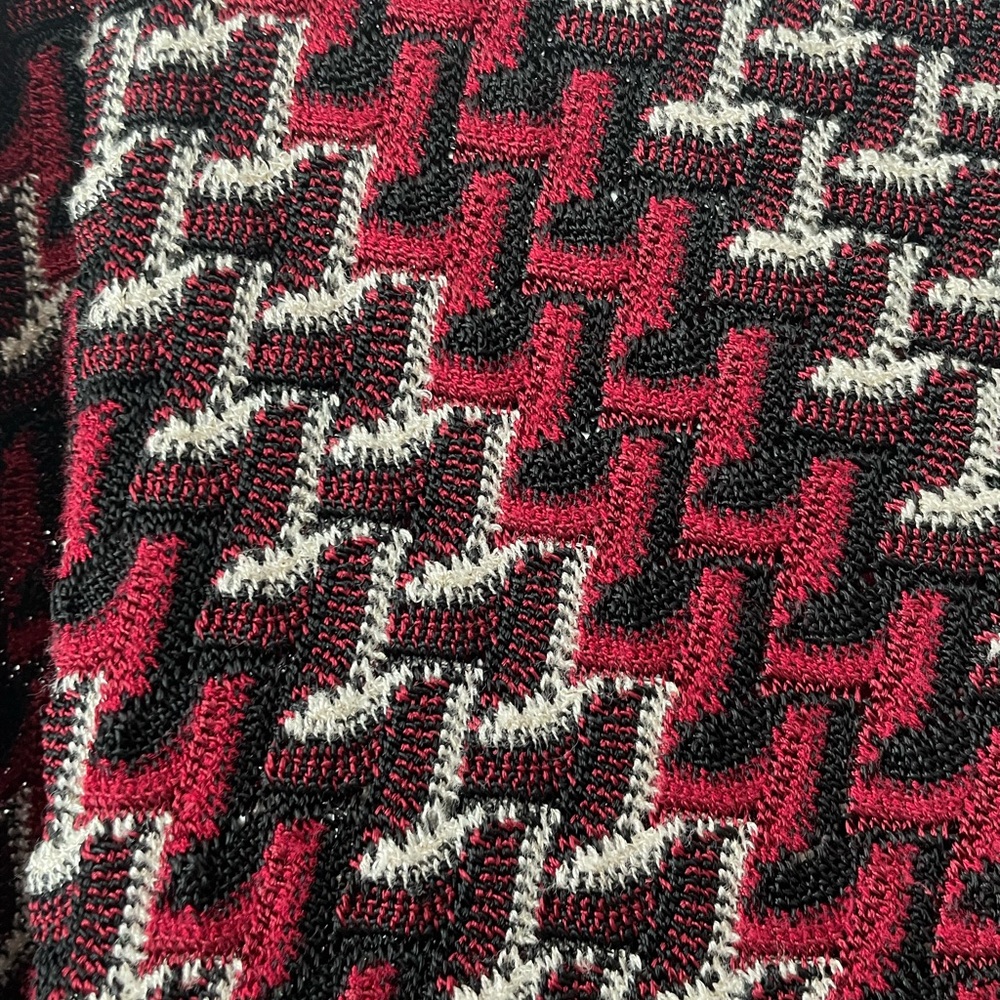 White House Black Market Red and Black Patterned Blouse - Picture 2 of 9
